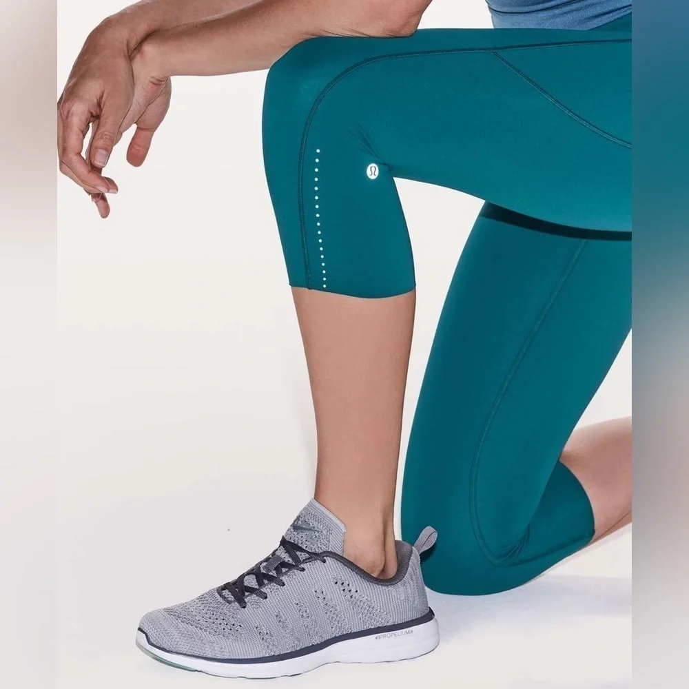 Lululemon Fast & Free Crop II *Nulux 19
